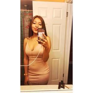 Meet your Posher, Stephanie